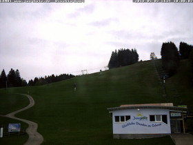 Obraz podglądu z kamery internetowej Jungholz - ski resort -  boarding station